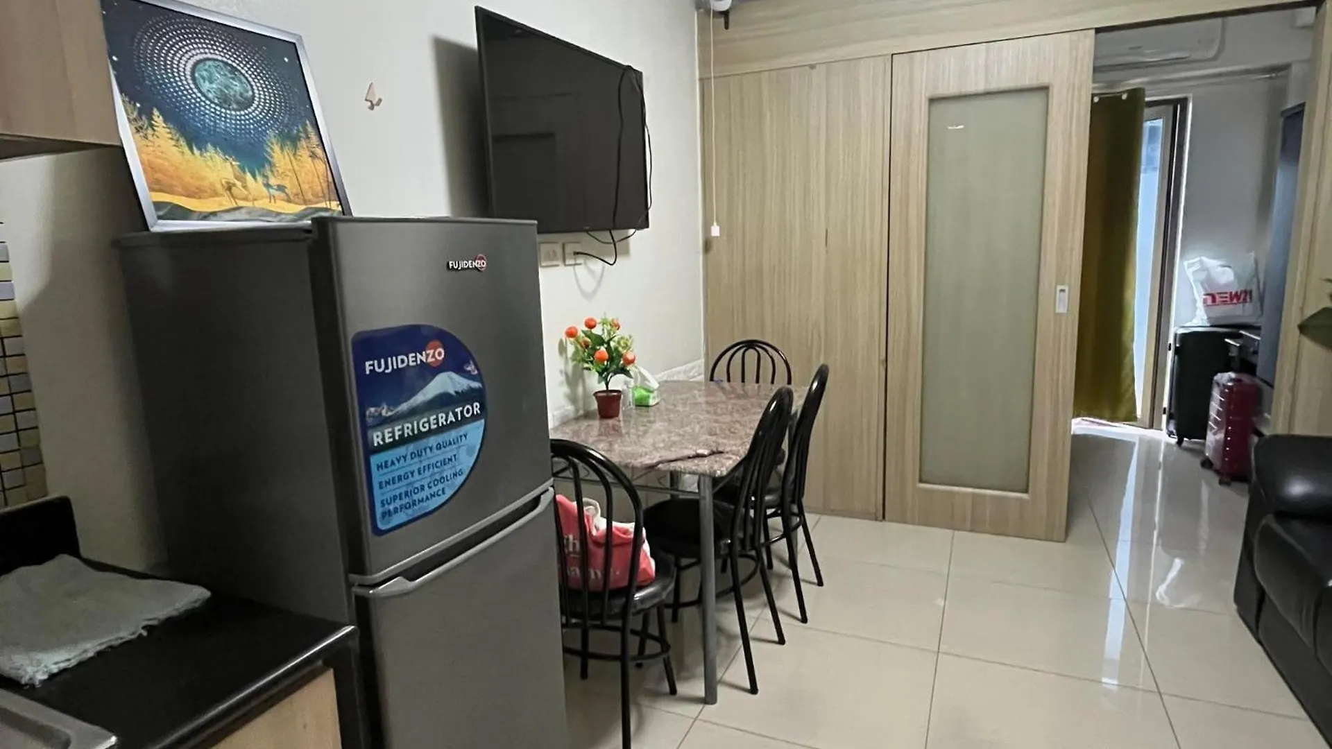 Shore Residences-Shonie Place Manilla